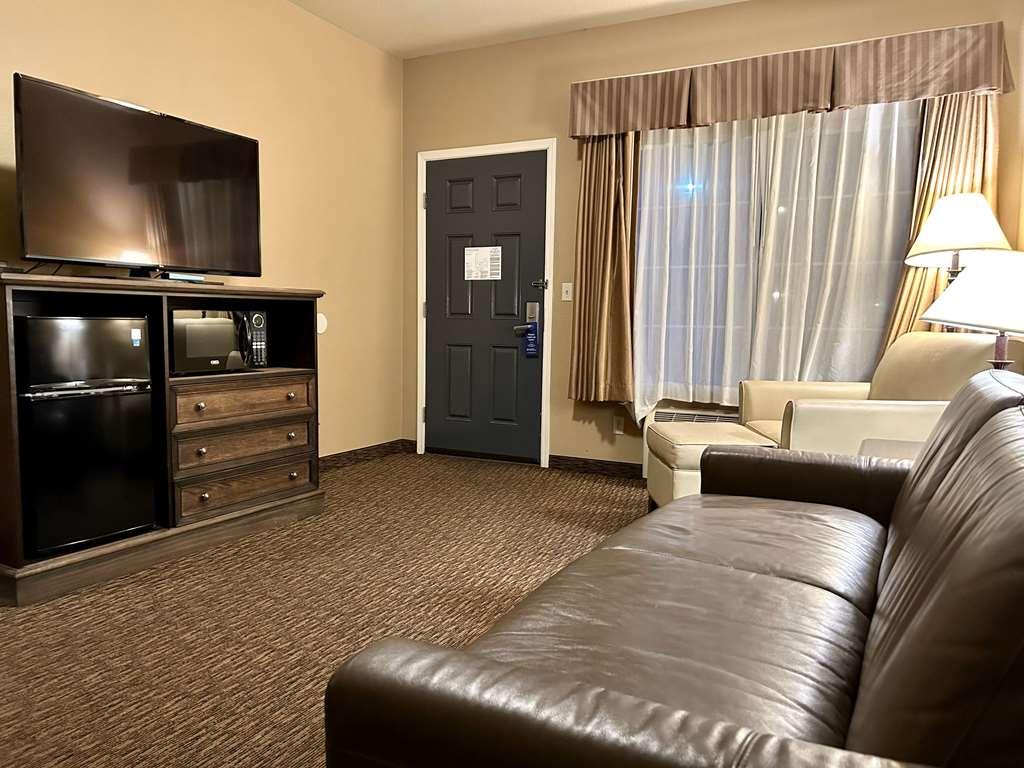 Best Western Country Inn Fortuna Room photo