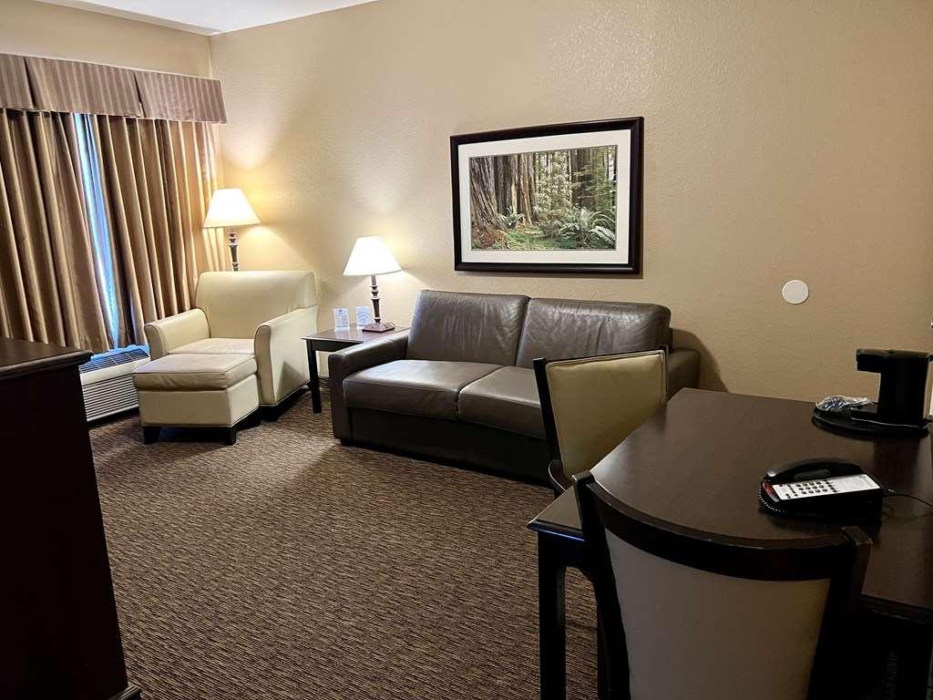 Best Western Country Inn Fortuna Room photo